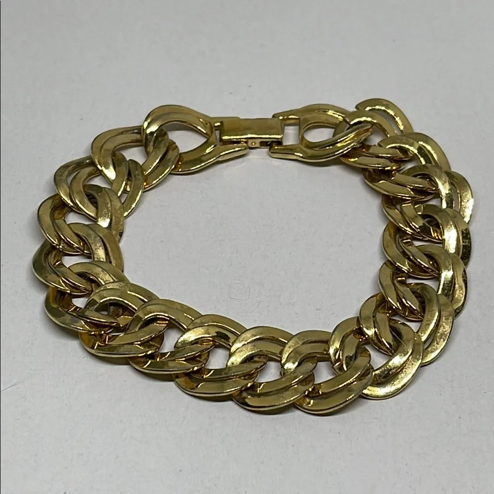 Vintage Chunky Gold Chain Bracelet